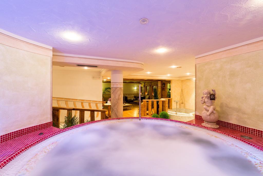 Hotel Bel Sit Корвара-ин-Бадия Экстерьер фото