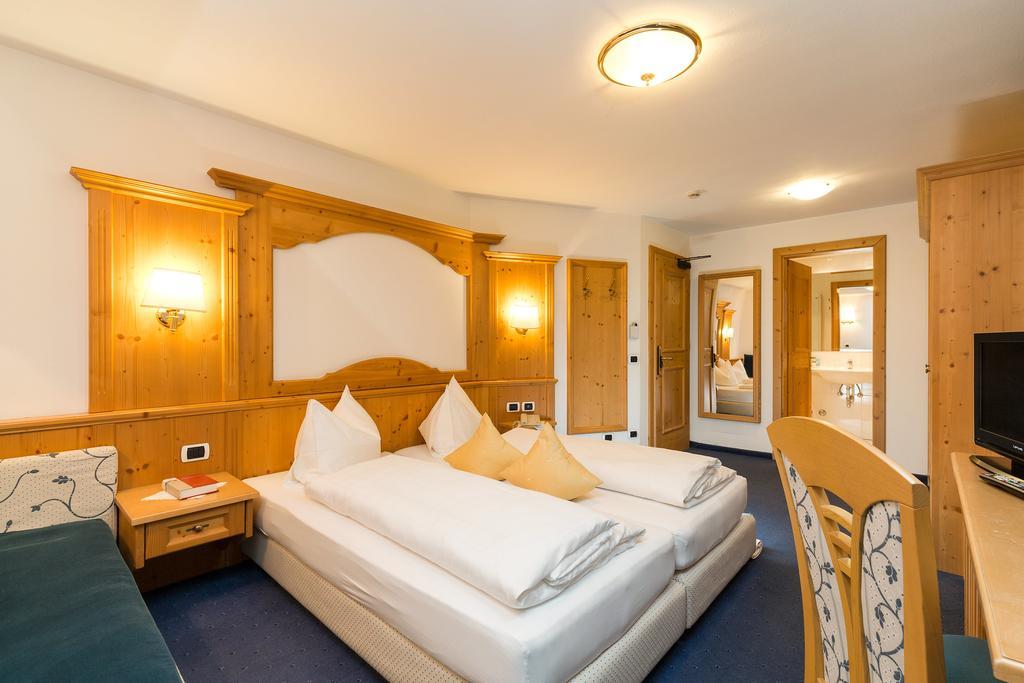 Hotel Bel Sit Корвара-ин-Бадия Экстерьер фото